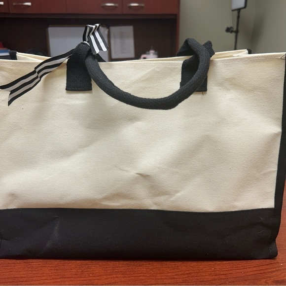 None Handbags - Black and Cream Tote Bag